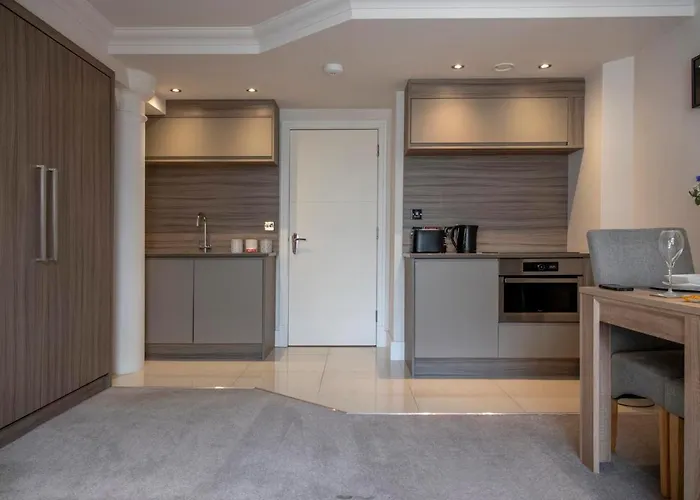 Chocolets - The Kitkat Apartament