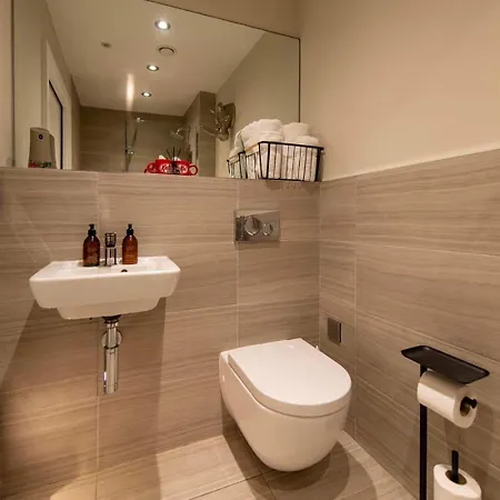 Apartman Chocolets - The Kitkat *